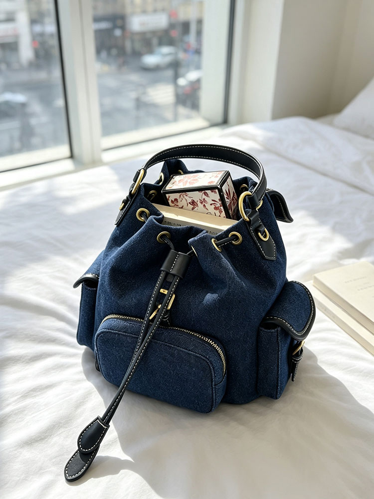 Luxury Bags Blue - Damski plecak w kolorze denim blue