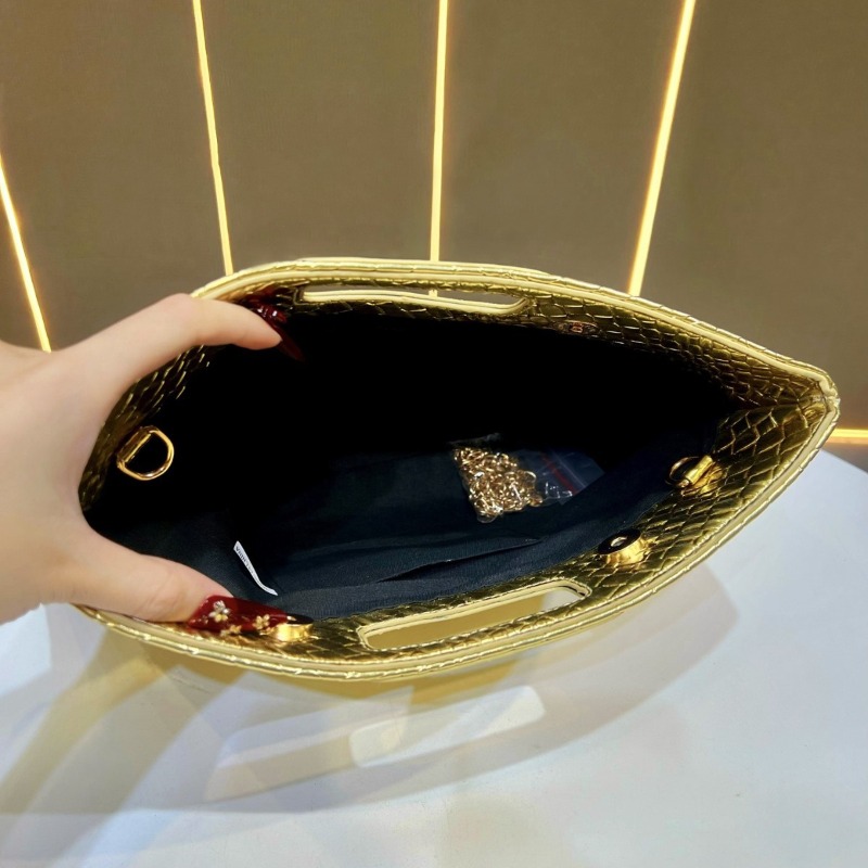 Modna torebka wieczorowa damsk – Luxury Bags England recenzja i cena