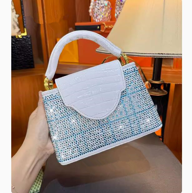 Europejska i amerykańska luksu – Luxury Bags Entry recenzja i cena