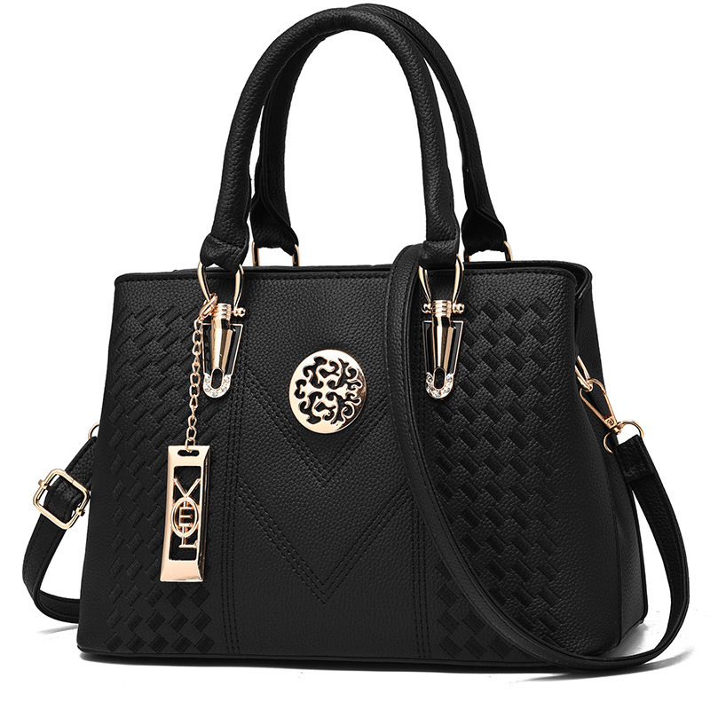 Nowe znane marki projektantów  – Luxury Bags England recenzja i cena