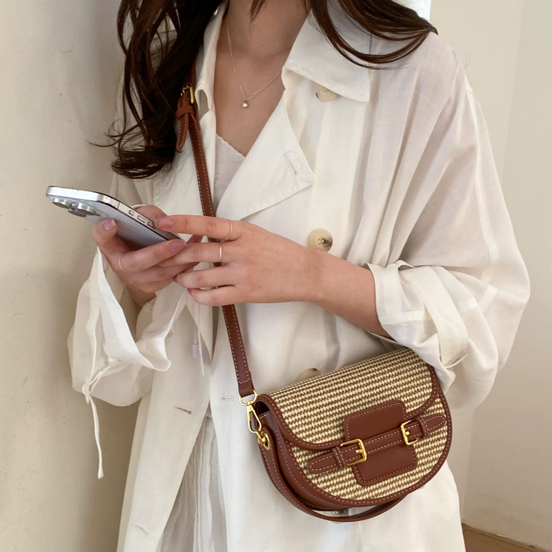 Mini torebki typu saddle bag w – Luxury Bags 2026 recenzja i cena