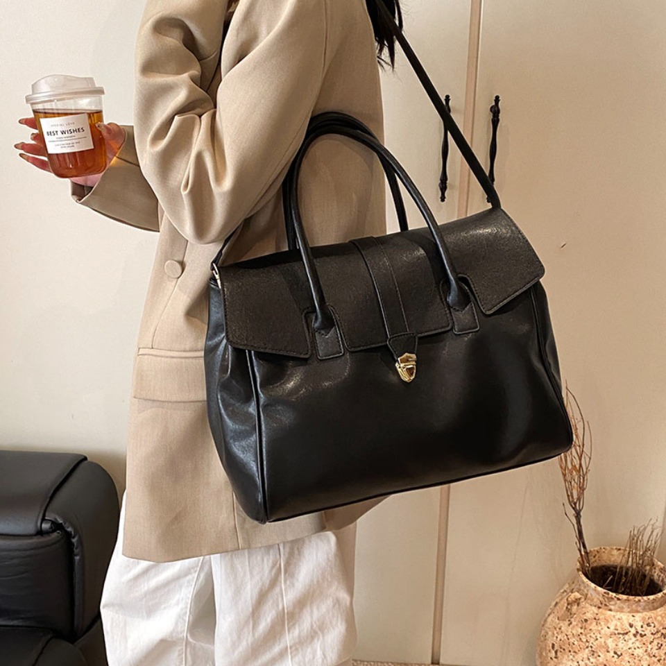 Luksusowe, pojemne torebki dam – Luxury Bags Made recenzja i cena